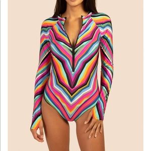 Trina Turk brand new - louvre half zip bathing suit